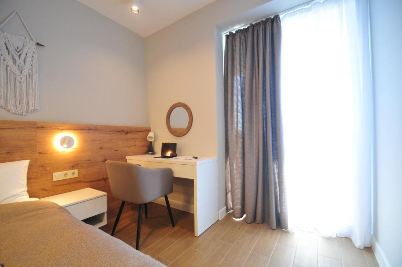 Sea View Apartment Near To The Dancing And Music Fountains Batumi Exterior photo